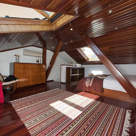 Apartment Romantic At Praca Das Flores Lissabon
